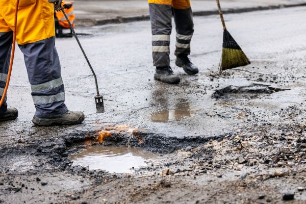 Cost of Gravel Pothole Repair in Lebanon